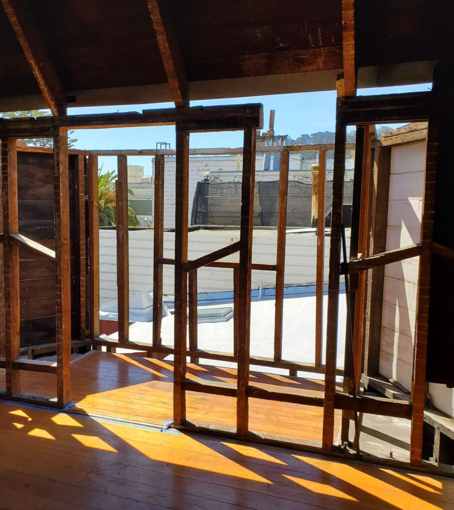 Studio Faushen Design Exit to the roof Studio Faushen Design Exit to the roof