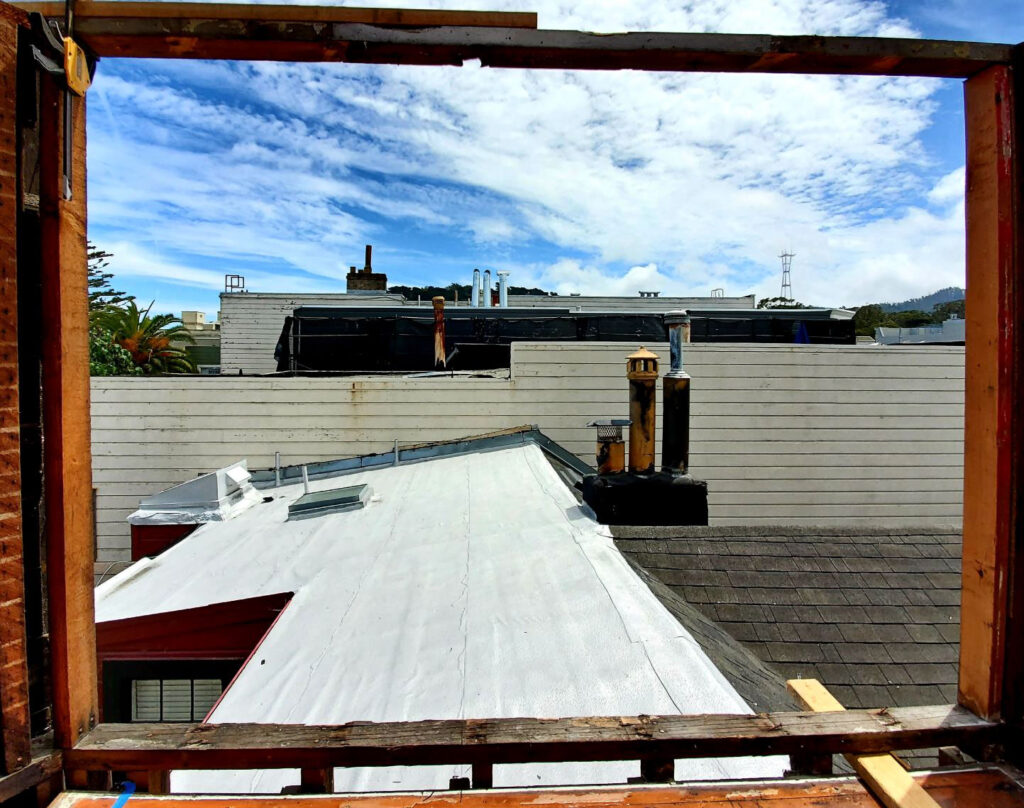 Studio Faushen Design Window and roof renovation Studio Faushen Design Window and roof renovation